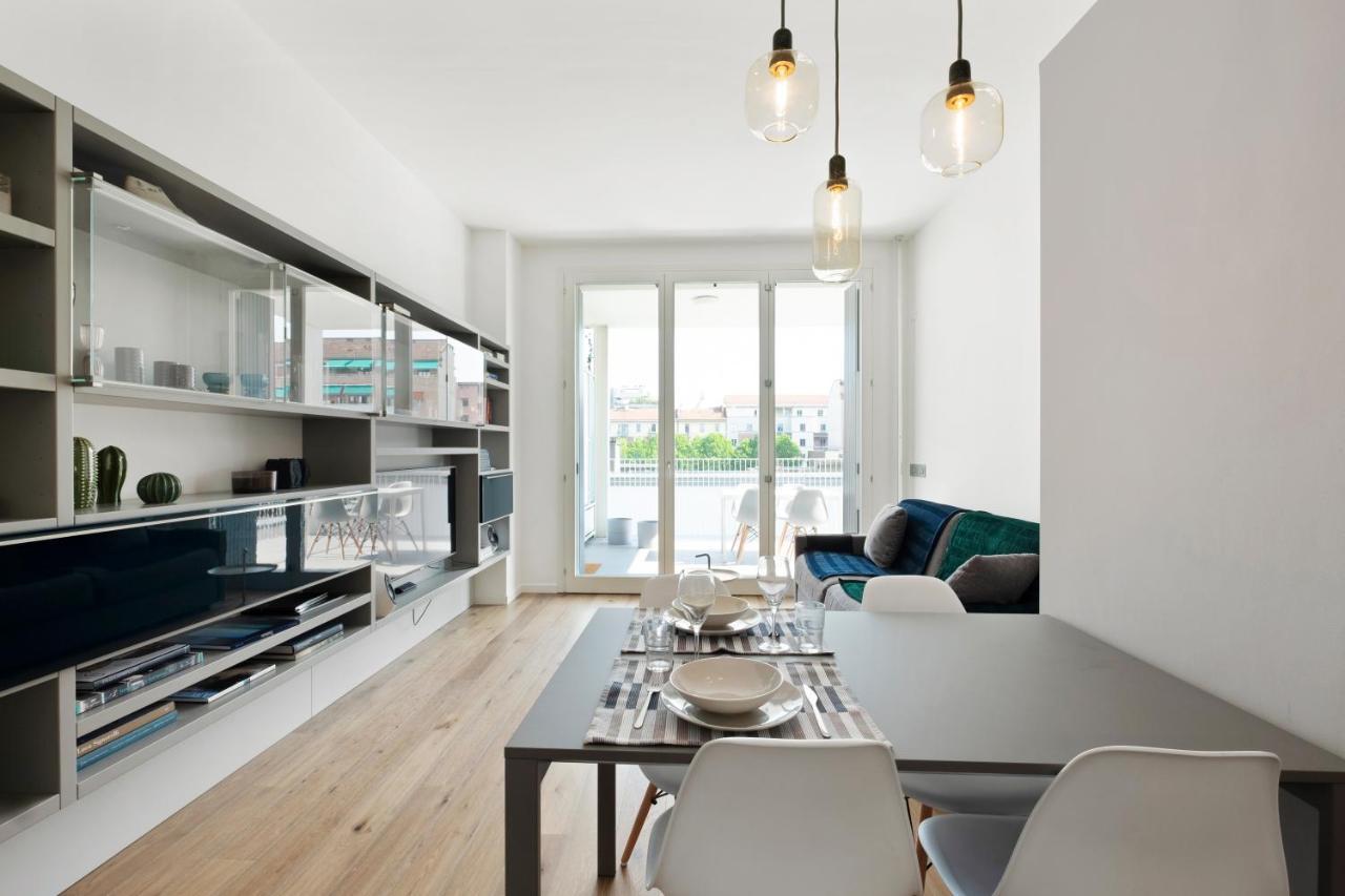 Altido Spacious Apt For 4 With Balcony In Porta Romana Milan Exterior photo