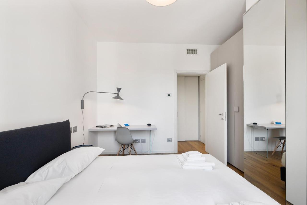Altido Spacious Apt For 4 With Balcony In Porta Romana Milan Exterior photo